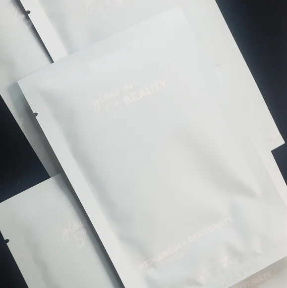 Glow on 5th Replenish + Rehydrate Sheet Masks Box of 5 - Picture 6 of 6